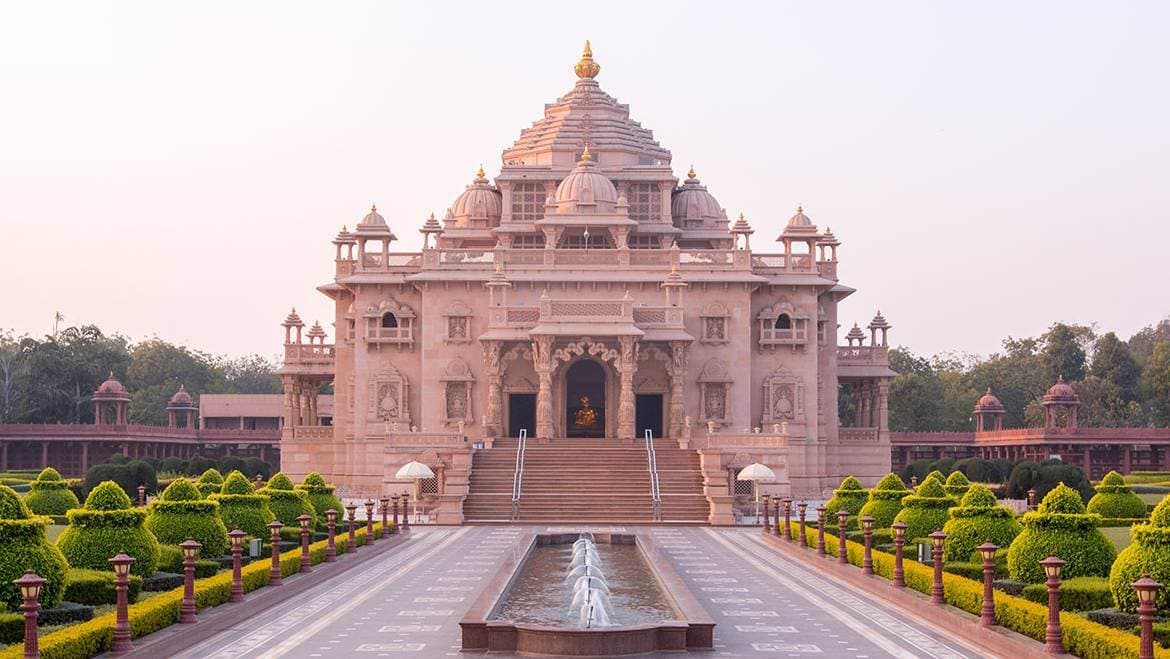 Temple Tour